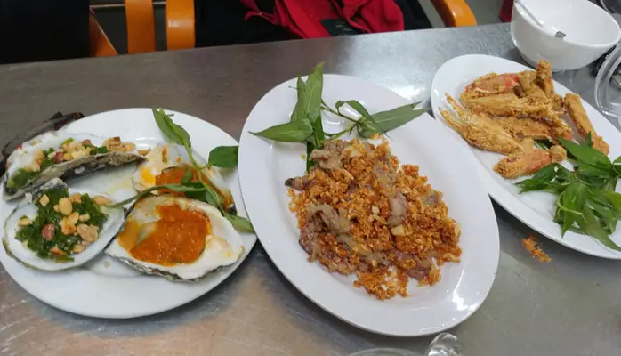 Quán Cô Chủ Nhỏ Hóc Môn