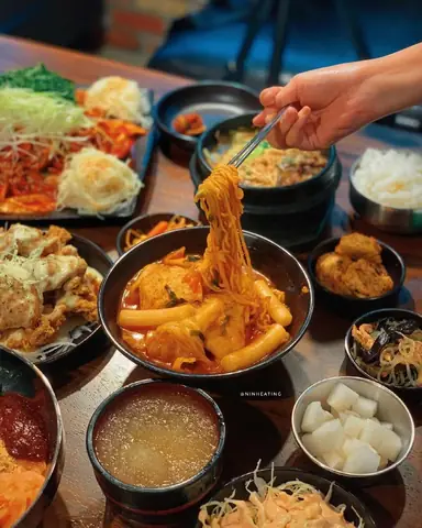 Quán Hàn Ngon Ở Hà Nội
