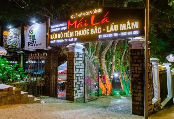 Quán Mái Lá Đà Lạt