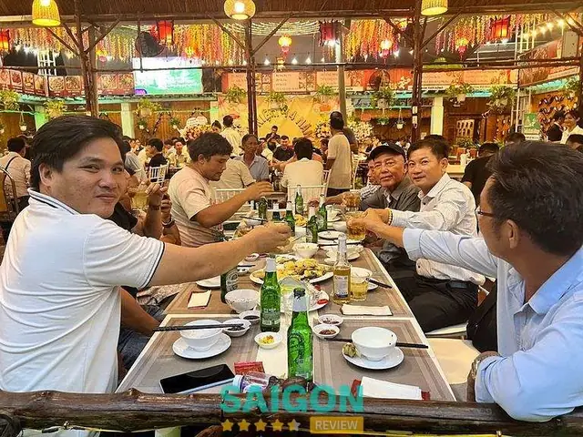 Review Chi Tiết 5 Quán Nhậu Tân Sơn Nhì: Đánh Giá Khách Quan Từ Không Gian Đến Hương Vị