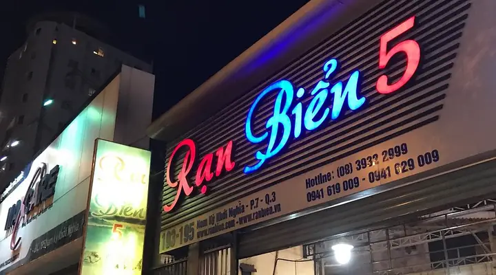Rạn Biển Nam Kỳ Khởi Nghĩa