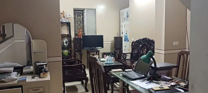 Khám Phá Ẩm Thực Phố Bùi Ngọc Dương: Điểm Hẹn Văn Hóa Ẩm Thực Nội Đô Hà Nội