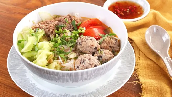 Bún Sườn Chua Số 8 Phạm Ngọc Thạch: Địa Điểm Ăn Uống Nổi Tiếng Ở Hà Nội