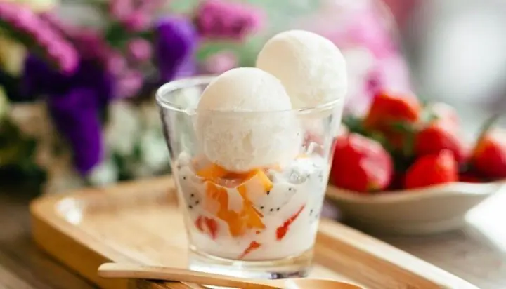 Review Sữa Chua Trân Châu Cô Thỏ: Điểm Dừng Chân Ăn Vặt Vỉa Hè Quen Thuộc Ở Quận 3