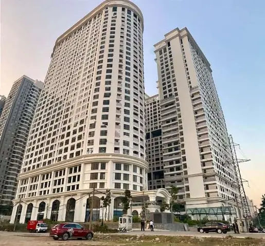 Review Trải Nghiệm Làm Việc Tại Tòa Nhà Sunshine Garden Dương Văn Bé: Điểm Sống Ẩm Thực Giữa Lòng Thành Phố