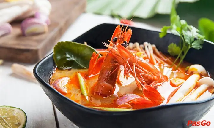 Review Chi Tiết Nhà Hàng Bếp Thái Koh Yam Bà Triệu: Trải Nghiệm Ẩm Thực Thái Lan Chất Lượng Giữa Lòng Hà Nội
