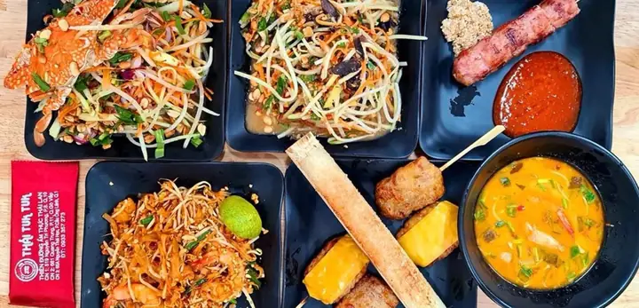 Thái Tuk Tuk Nguyễn Tri Phương