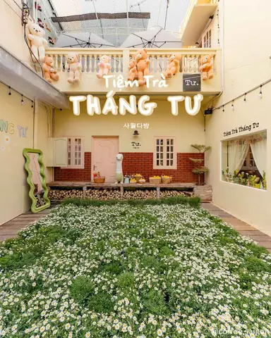 Tiệm Trà Tháng Tư Quận 3