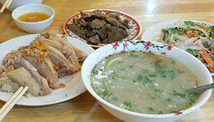 Cách Làm Tiết Canh Vịt Đà Nẵng Chuẩn Vị: Từ Nguyên Liệu Đến Thành Phẩm
