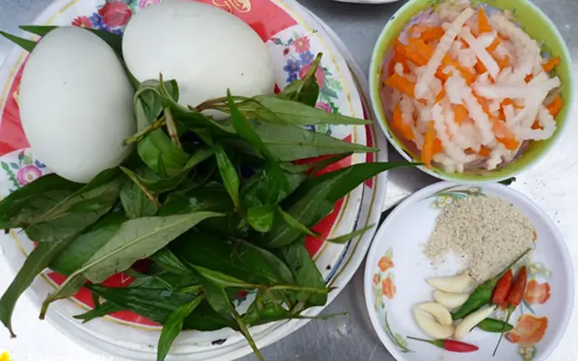 Trứng Vịt Lộn Đà Nẵng: Review Chi Tiết Quán Cô Hải Và Mẹo Thưởng Thức
