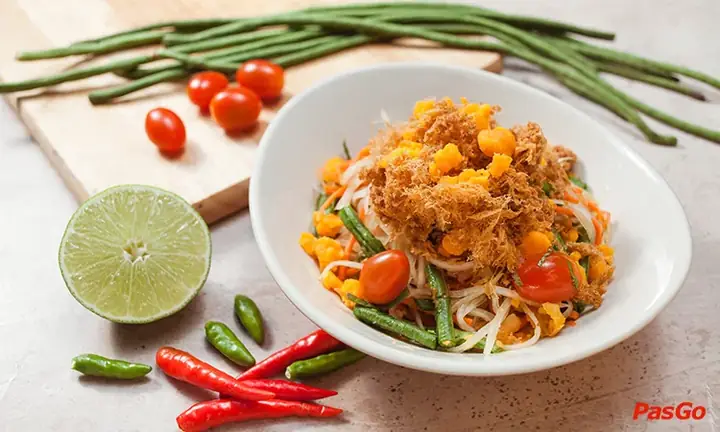 Review Nhà Hàng Tuktuk Thai Bistro Ngô Thời Nhiệm: Ẩm Thực Thái Đậm Chất Bistro
