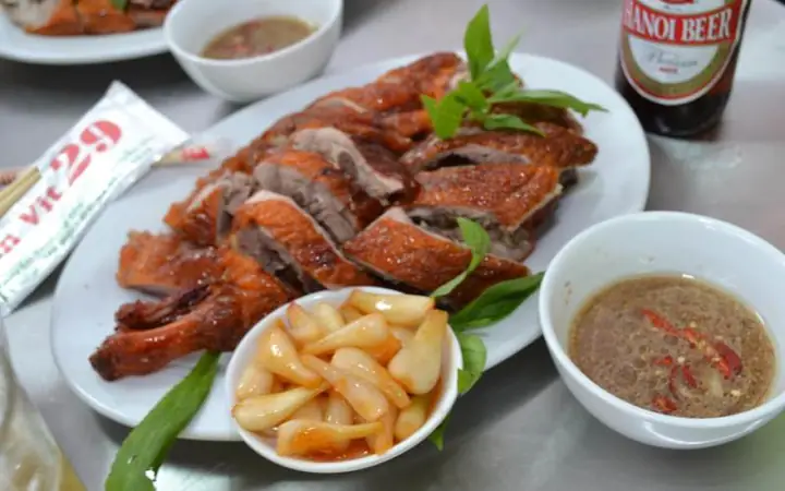Review Quán Vịt Quay Bắc Kinh Vịt 29 Lê Trọng Tấn: Ngon Và Đáng Tiền?