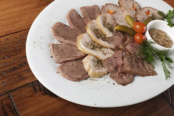 Ăn Lưỡi Heo Có Tốt Không