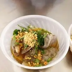 Bánh Bột Lọc Hàm Long