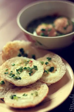 Bánh Căn Và Bánh Khọt