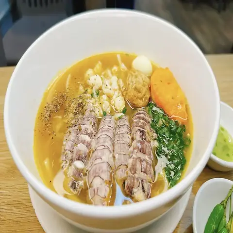 Bánh Canh Tôm Tít Thịt Cua