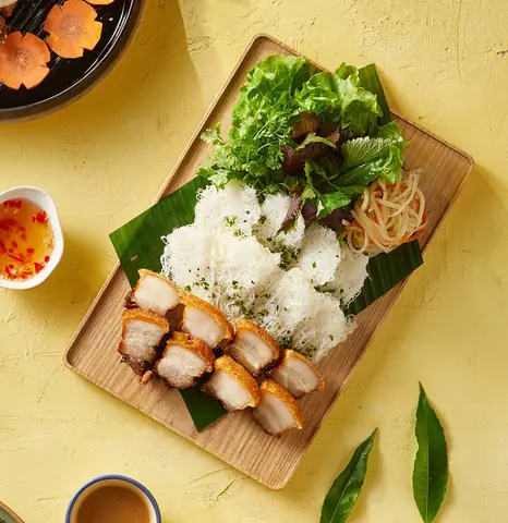 Bánh Hỏi Heo Quay Hà Nội