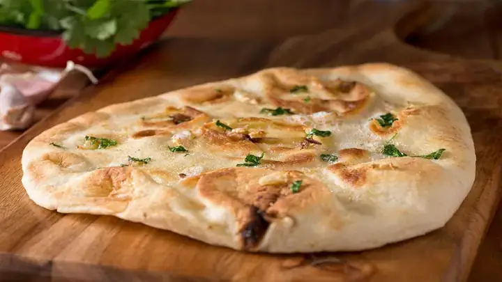 Bánh Mì Naan Là Gì