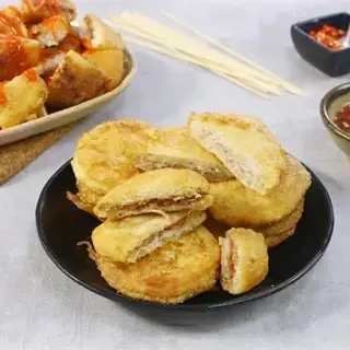 Bánh Sữa Pate Chiên Trứng