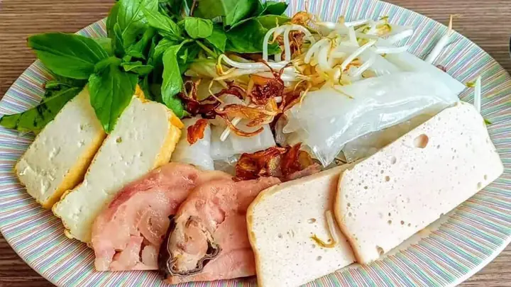Bánh Ướt Chả Lụa Bao Nhiêu Calo