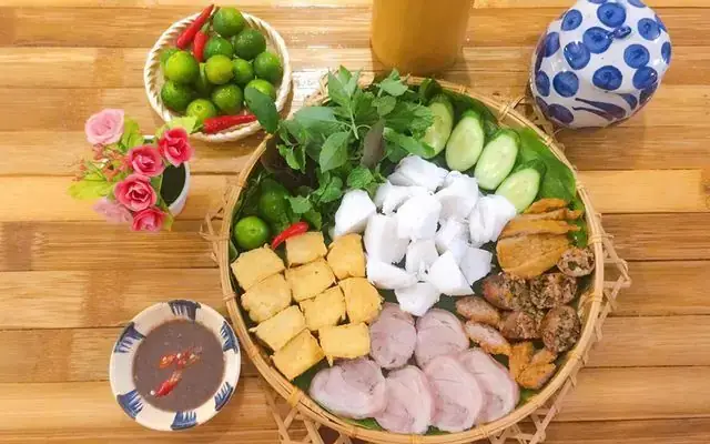 Bún Đậu Mắm Tôm Gấu's