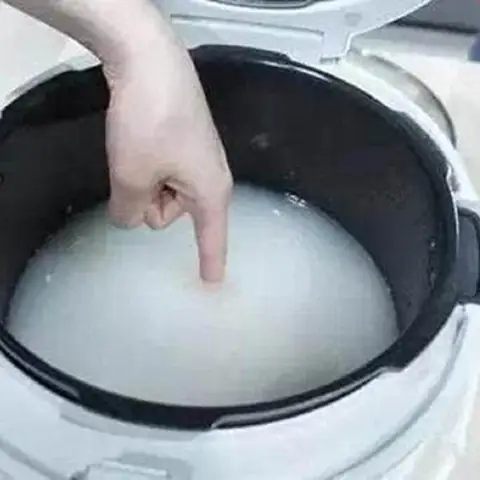 Cách Đong Gạo Nấu Cơm
