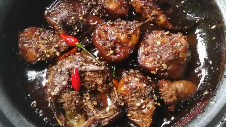 Cách Kho Cá Trê Cực Ngon