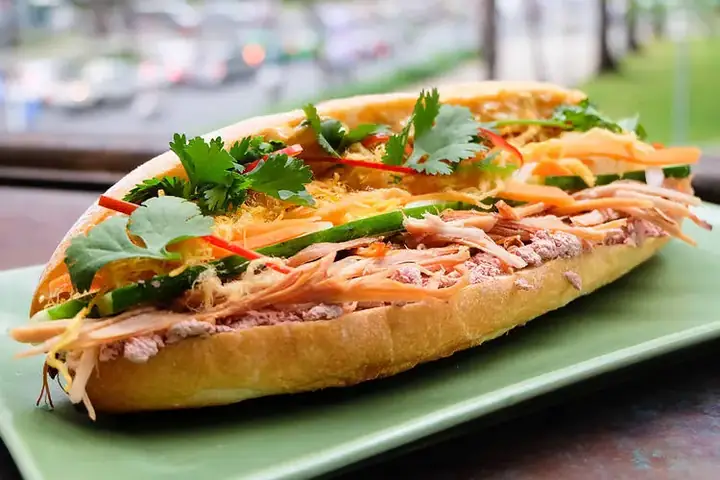 Cách Làm Bánh Mì Pate Truyền Thống