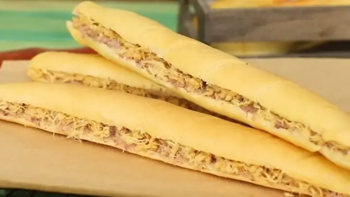 Cách Làm Bánh Mì Que