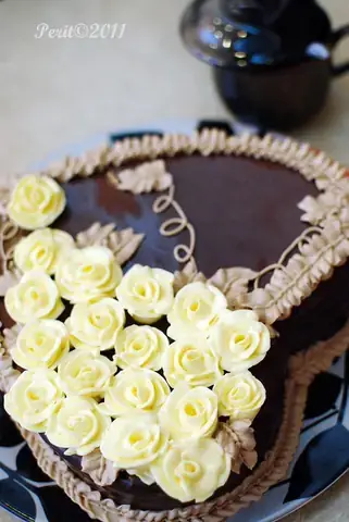 Cách Làm Ganache Phủ Bánh
