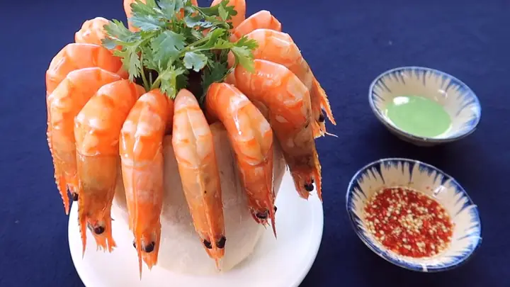 Cach Lam Tom Hap Nuoc Dua