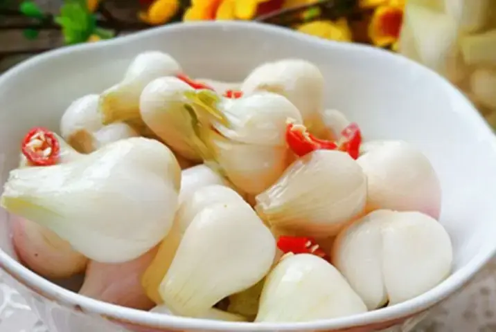 Cách Muối Hành Củ Non