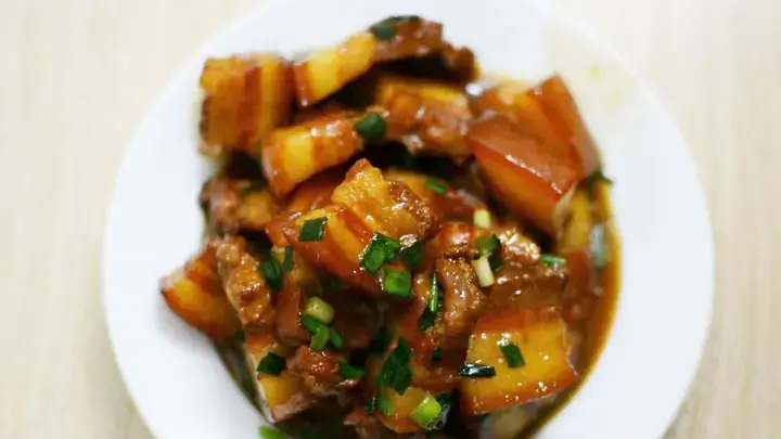 Cách Nấu Thịt Hộp Với Nước Cốt Dừa
