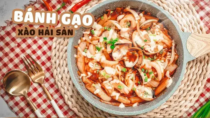 Cách Nấu Tokbokki Hải Sản