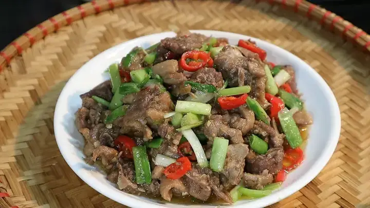 Cách Nấu Vịt Om Sấu Với Bia