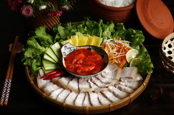 Cách Pha Mắm Tôm Chua Chấm Thịt Luộc