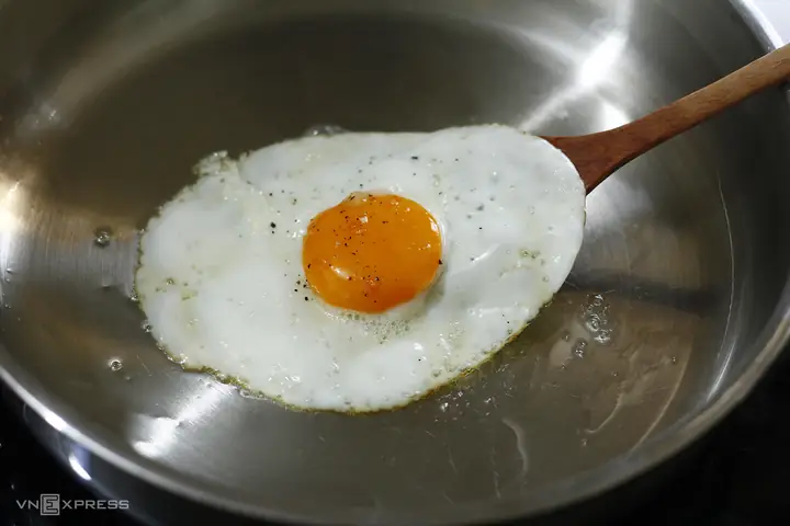 Chảo Làm Trứng Ốp La