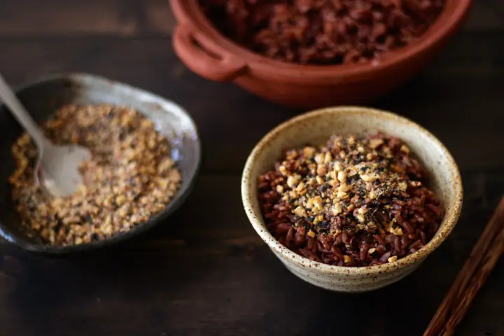 Cơm Gạo Lứt Muối Mè