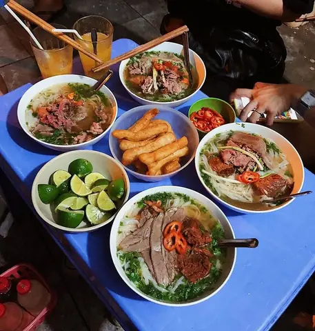 Đồ Ăn Vặt Ban Đêm