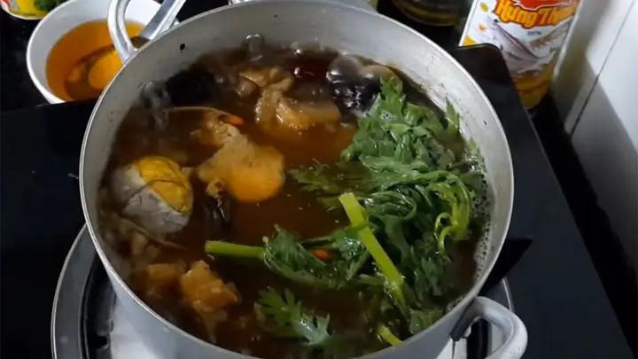 Gân Bò Hầm Thuốc Bắc