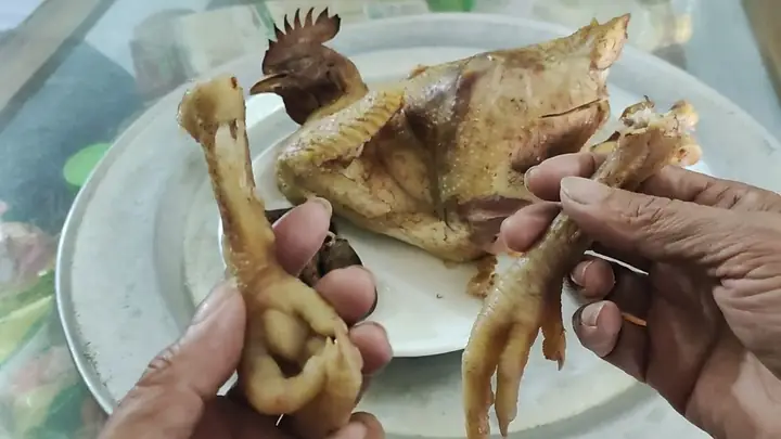 Hình Ánh Chân Gà Cúng Đẹp