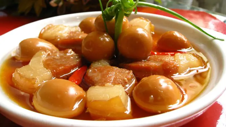 Học Cách Nấu Thịt Kho Tàu
