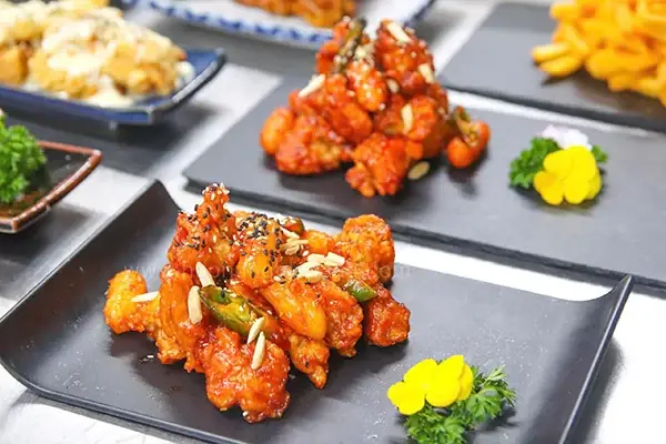 Học Làm Gà Rán Hàn Quốc