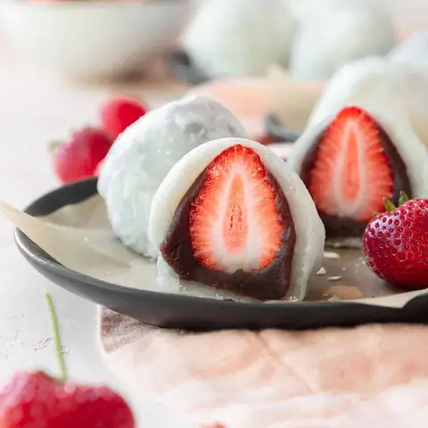 How To Make Ichigo Daifuku