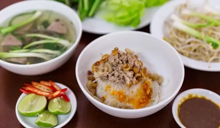 Hủ Tiếu Khô Gia Lai