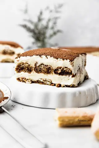 Làm Tiramisu Không Cần Mascarpone