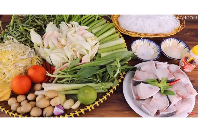 Lẩu Cá Trắm Thập Cẩm