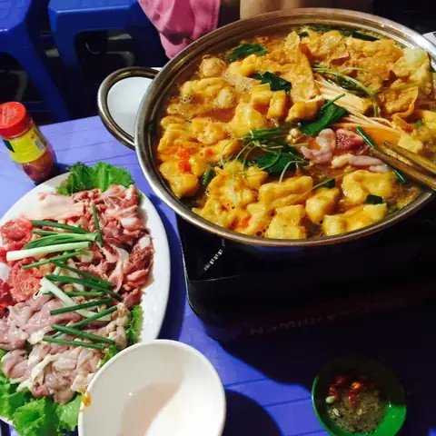 Lẩu Riêu Cua Long Bẹt