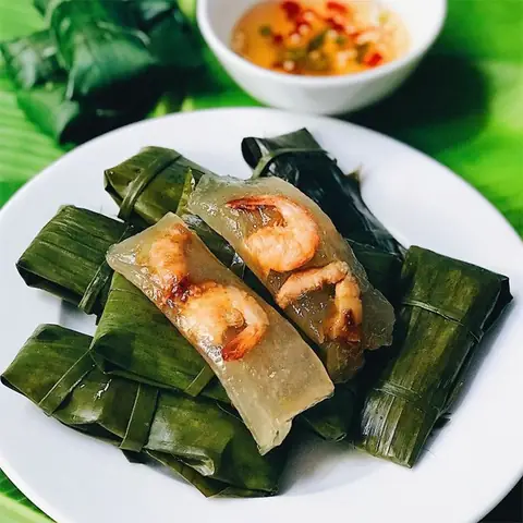 Luộc Bánh Bột Lọc Trong Bảo Lâu