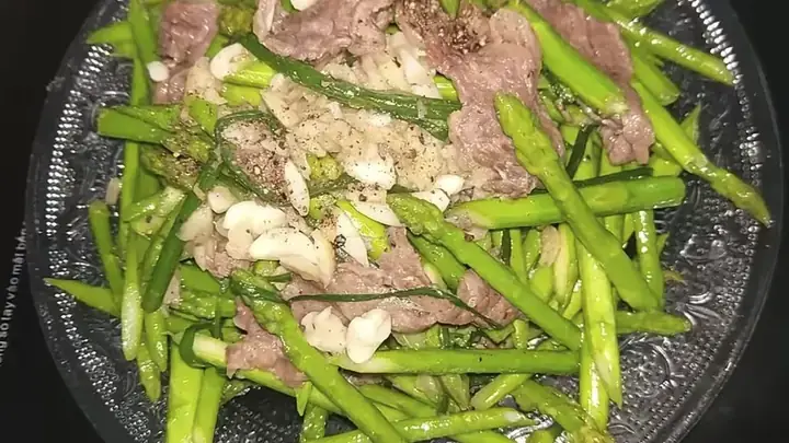 Măng Tây Xào Thịt Bò Cho Bà Bầu